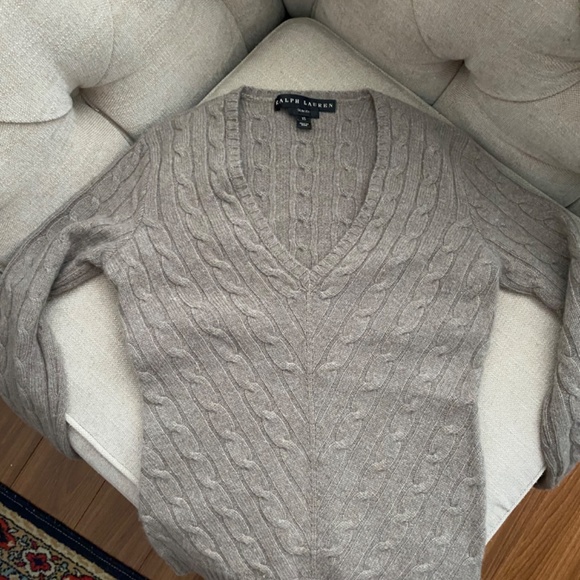 Cashmere sweater - Picture 6 of 9
